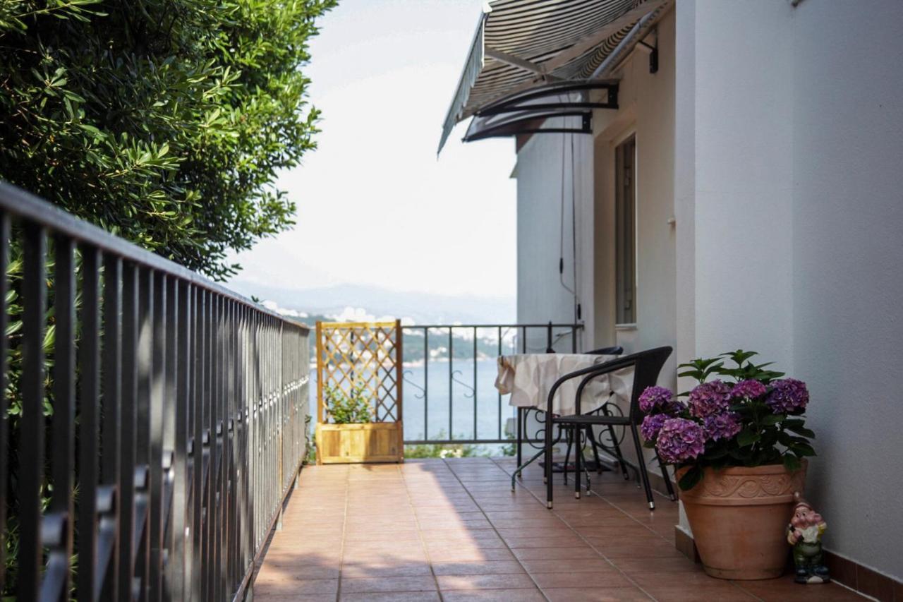 Nika Appartement *